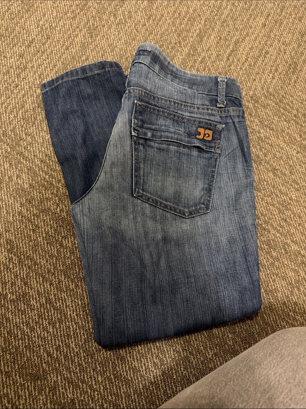 Joe's Jeans Women's Medium Wash Ankle Jeans